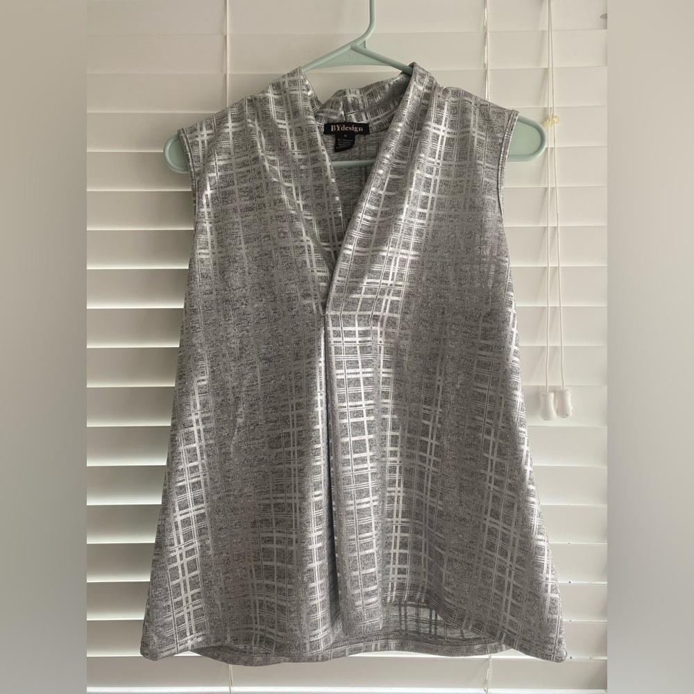 Women’s Silver Tank Blouse.